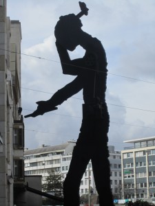 Statue at Aeschenplatz